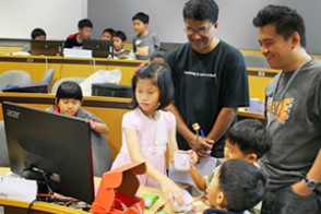 code::XtremeApps::2013